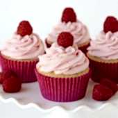 vanilla-cupcakes-